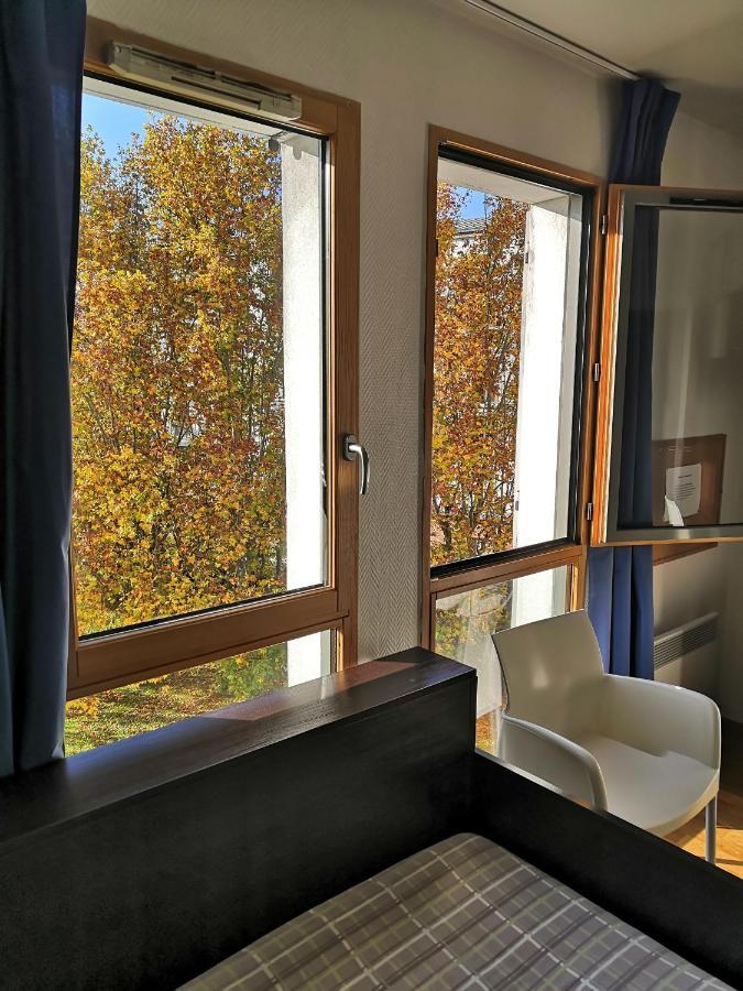Studio Lumineux 10 Min A La Defense Rueil-Malmaison Exterior photo